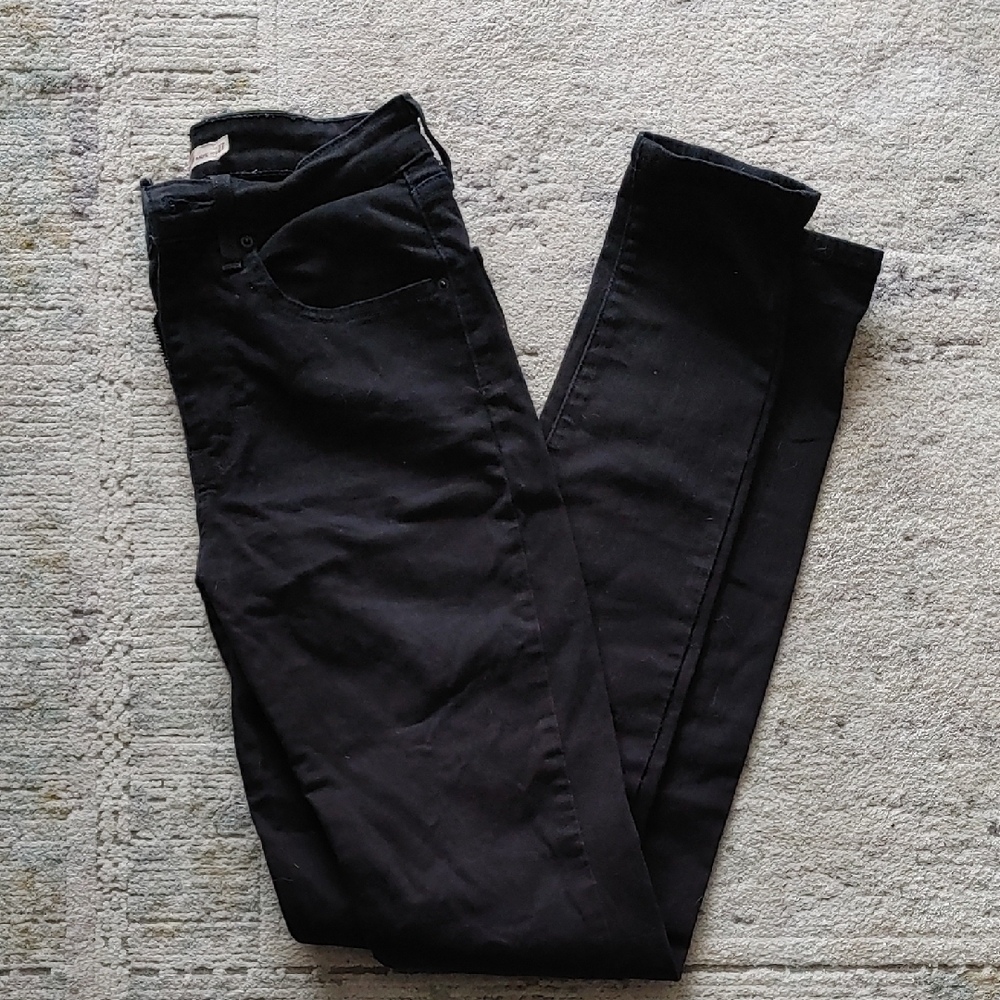 2 For 20! Levi's 721 Black Skinny Jeans